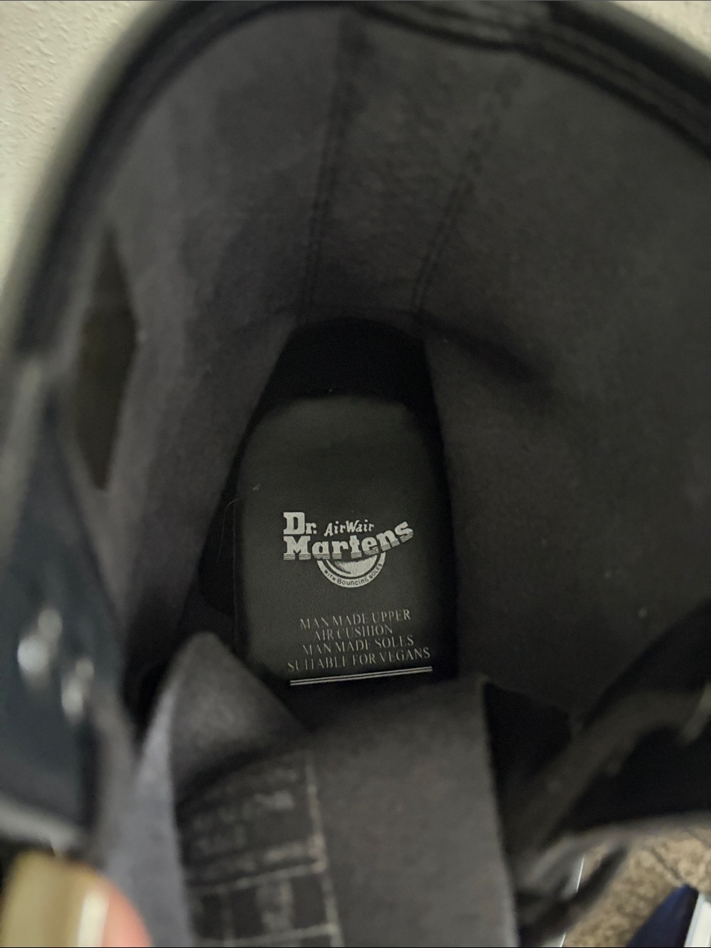 Dr. Martens Black